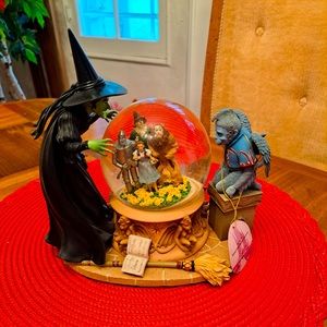 Wizard of Oz collectibles